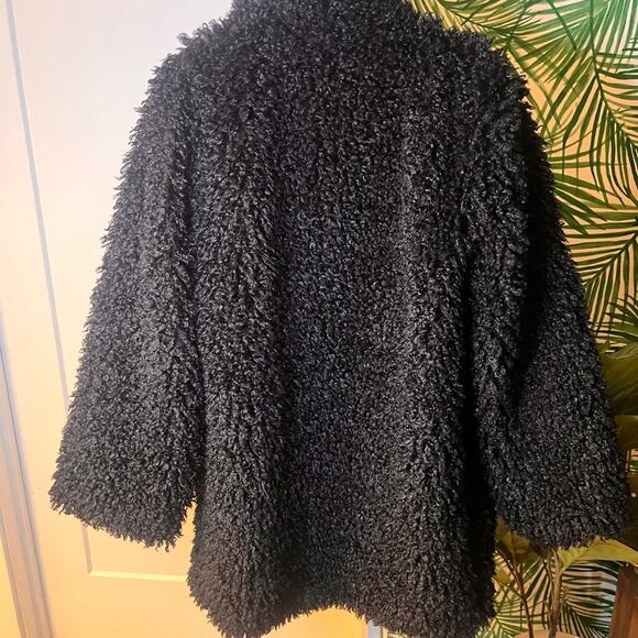 PrettyLittleThing Black Faux Fur Teddy Coat Size 10 - Picture 7 of 8